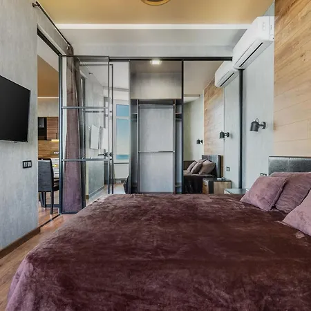 Sea Symphony Wood Style Apartment Odesa
