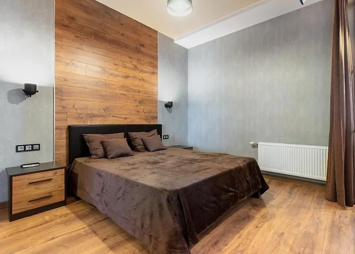 Sea Symphony Wood Style Odessa